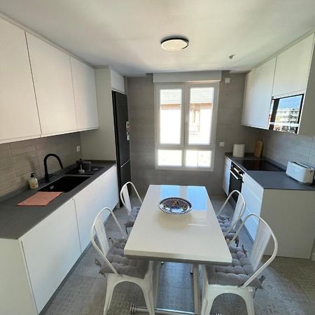 Apartamento Recien Reformado En Somo Junto Iglesia Ngoại thất bức ảnh