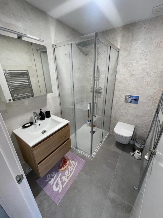 Apartamento Recien Reformado En Somo Junto Iglesia Ngoại thất bức ảnh